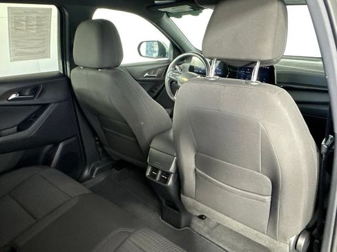 Certified 2026 Chevrolet Equinox LT AWD/4WD image 34