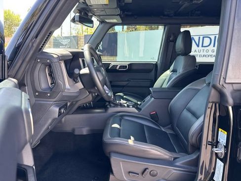 Used 2025 Ford Bronco Outer Banks w/ Sasquatch Package AWD/4WD image 10