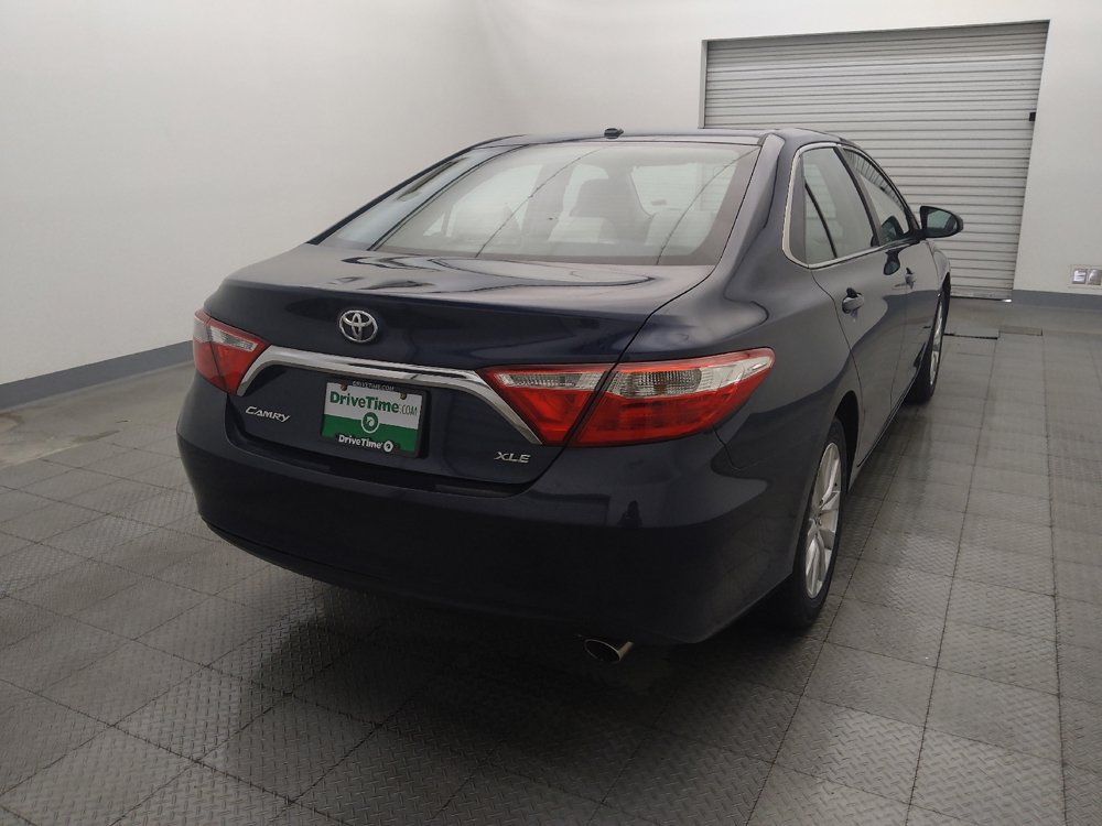 Used 2015 Toyota Camry XLE FWD image 7