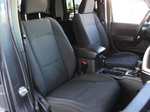 Used 2020 Jeep Gladiator Sport w/ Quick Order Package 24S image 12