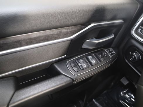 Used 2024 RAM 2500 Big Horn w/ Level 2 Equipment Group AWD/4WD image 31