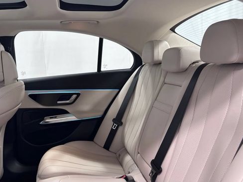 Certified 2025 Mercedes-Benz E 350 4MATIC Sedan image 22