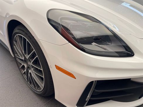 New 2026 Porsche Panamera 4 image 29
