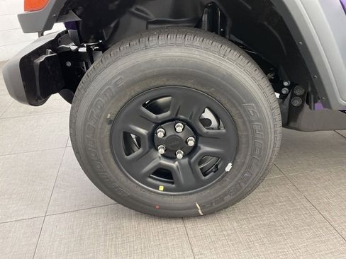 New 2026 Jeep Gladiator Sport image 8