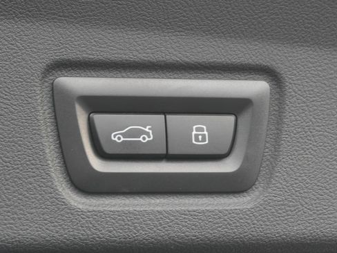 Certified 2023 BMW i4 eDrive35 w/ Premium Package RWD image 36