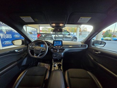 Used 2023 Ford Escape ST-Line image 27