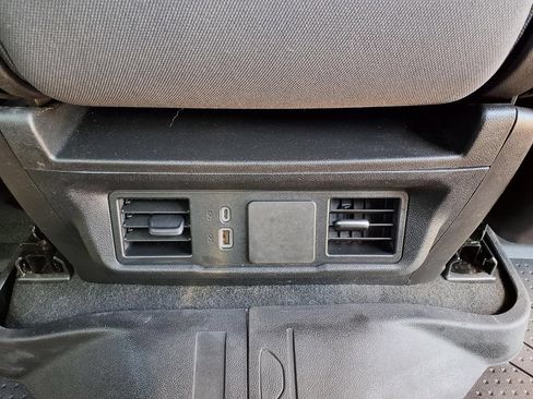 Used 2024 Chevrolet Silverado 1500 Custom AWD/4WD image 17