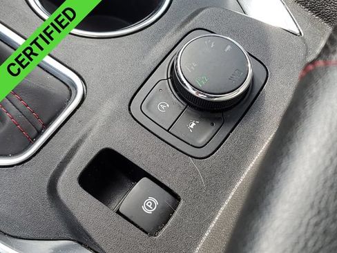 Certified 2023 Chevrolet Traverse RS AWD/4WD image 25
