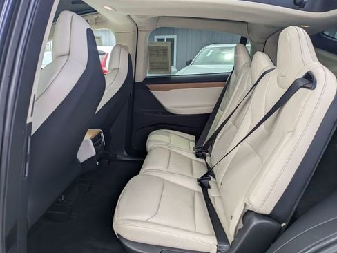 Used 2019 Tesla Model X Long Range image 25