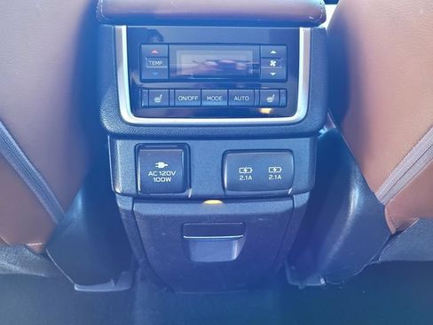 Used 2019 Subaru Ascent Touring AWD/4WD image 14