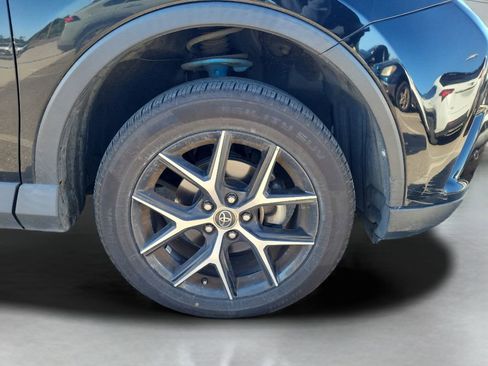 Used 2017 Toyota RAV4 SE w/ Advanced Technology Package image 3