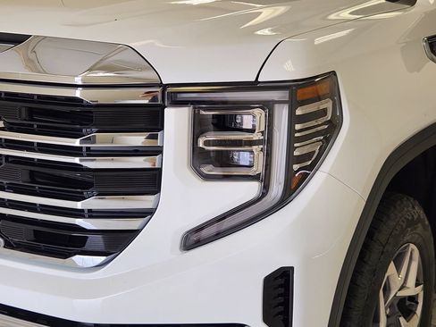 New 2026 GMC Sierra 1500 SLT AWD/4WD image 6