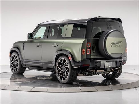 Used 2026 Land Rover Defender 110 X-Dynamic SE AWD/4WD image 3