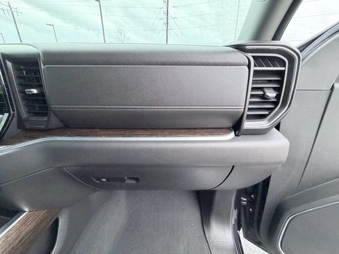 Used 2022 GMC Sierra 1500 Elevation w/ Elevation Premium Package image 20