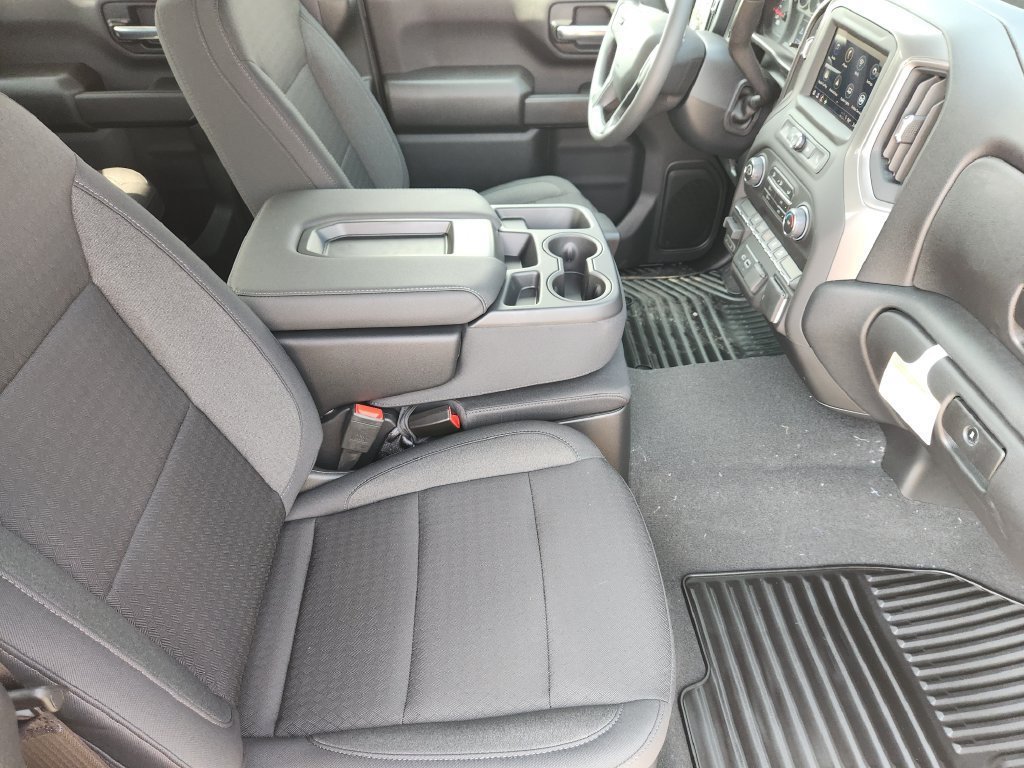 New 2026 Chevrolet Silverado 2500 Custom w/ Custom Convenience Package AWD/4WD image 6