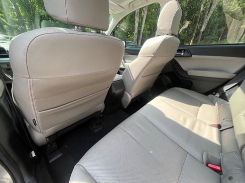 Used 2015 Subaru Forester 2.5i Limited AWD/4WD image 34