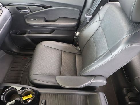 Used 2019 Honda Passport Elite image 19