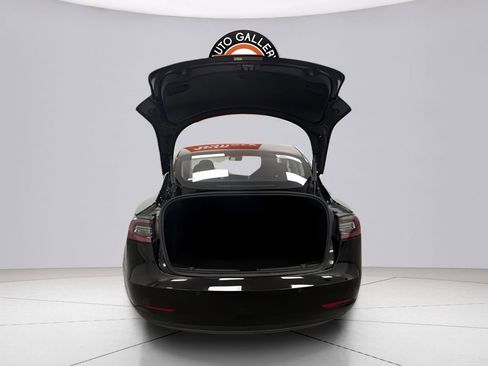 Used 2018 Tesla Model 3 Long Range RWD image 26