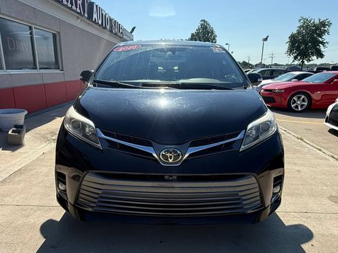 Used 2020 Toyota Sienna Limited Premium AWD/4WD image 6