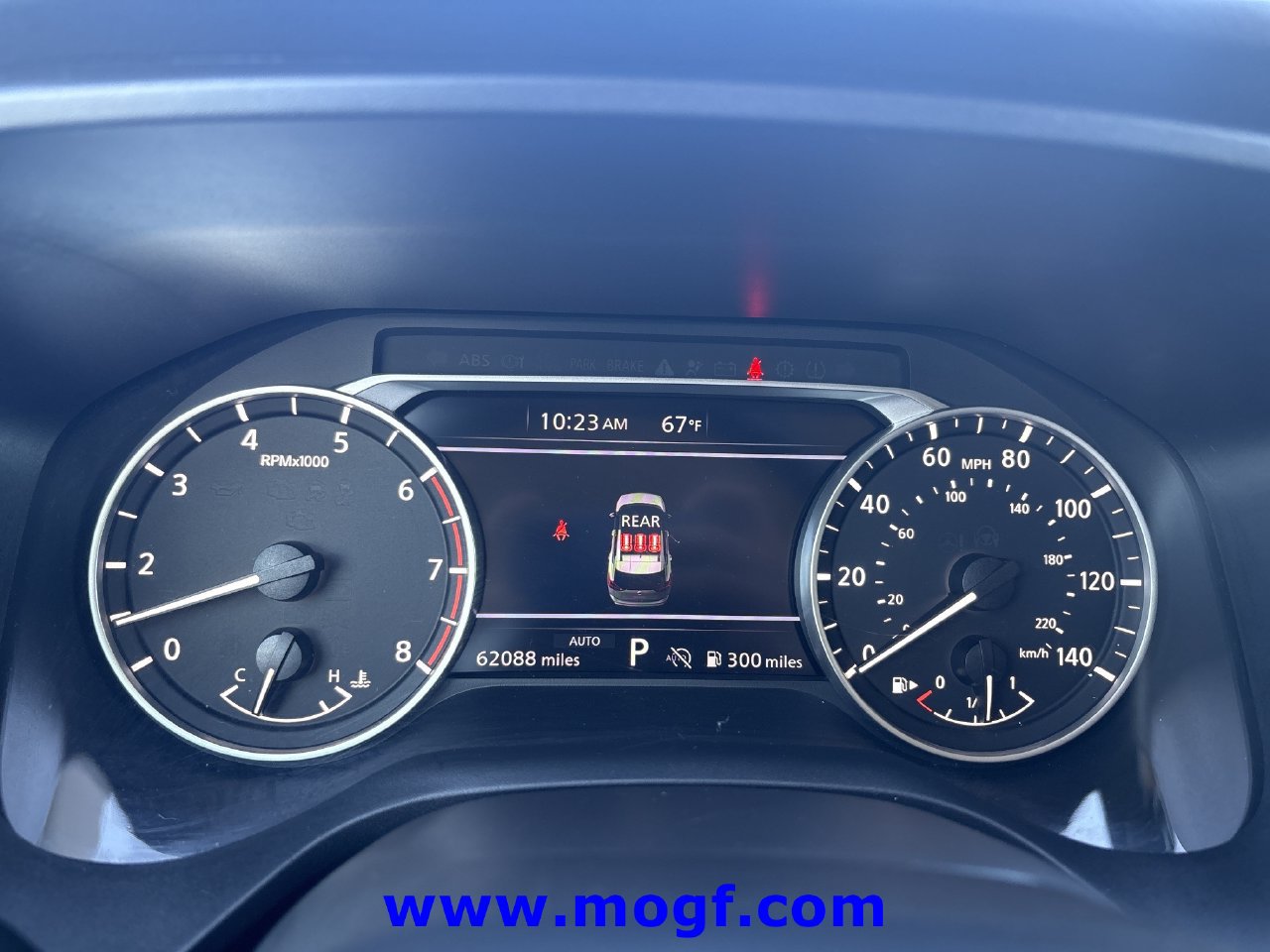 Used 2025 Nissan Rogue SV AWD/4WD image 11