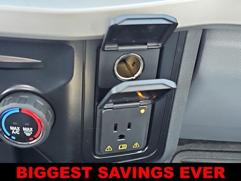 New 2025 Ford F550 4x4 Regular Cab Super Duty image 23