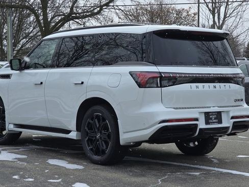 New 2026 INFINITI QX80 SPORT w/ Sport Exterior Package image 20