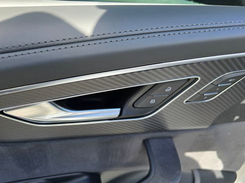 New 2026 Audi RS Q8 performance image 21