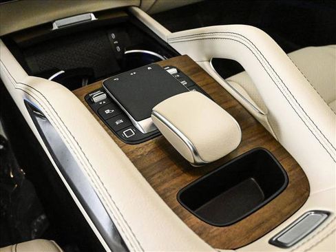 Certified 2025 Mercedes-Benz GLE 450 4MATIC image 13