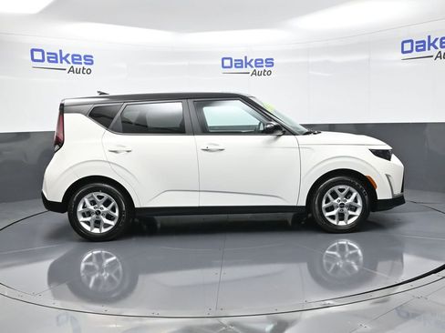 New 2025 Kia Soul S image 9
