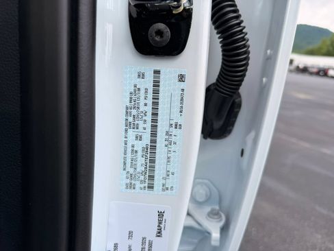 New 2026 Ford F250 XL AWD/4WD image 19