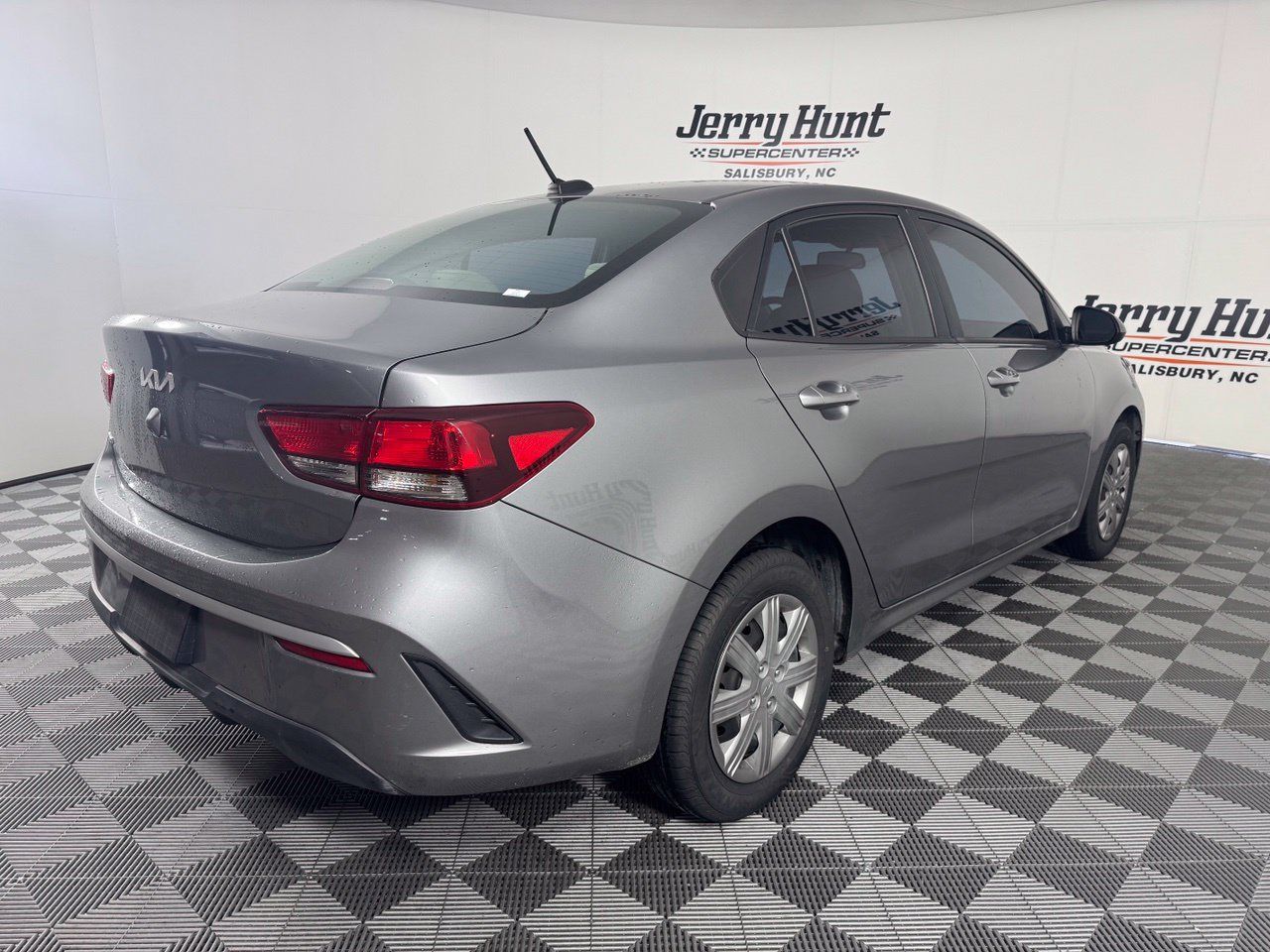Used 2023 Kia Rio S FWD image 7