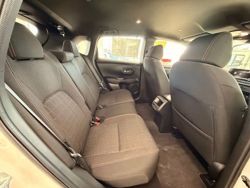 Used 2024 Honda HR-V Sport image 16