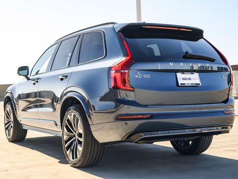 New 2026 Volvo XC90 B6 Ultra image 7