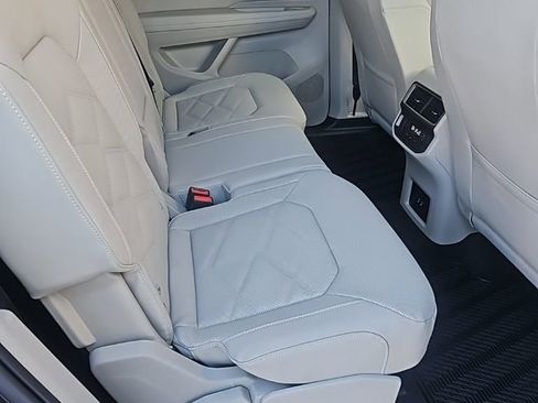 New 2026 Volkswagen Atlas SE AWD/4WD image 17