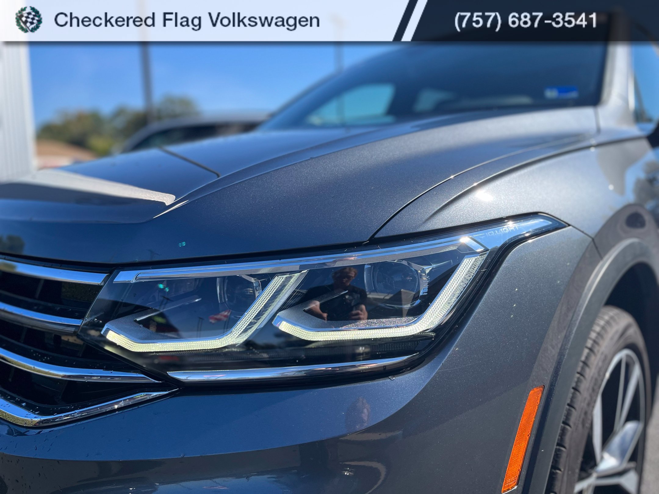 Used 2024 Volkswagen Tiguan SEL R-Line AWD/4WD image 12