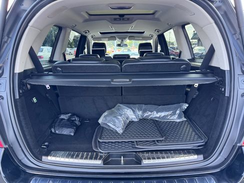 Used 2009 Mercedes-Benz GL 550 4MATIC image 11