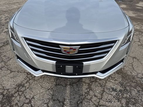 Used 2018 Cadillac CT6 Luxury image 8