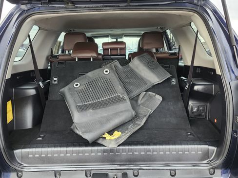 Used 2018 Toyota 4Runner Limited image 25