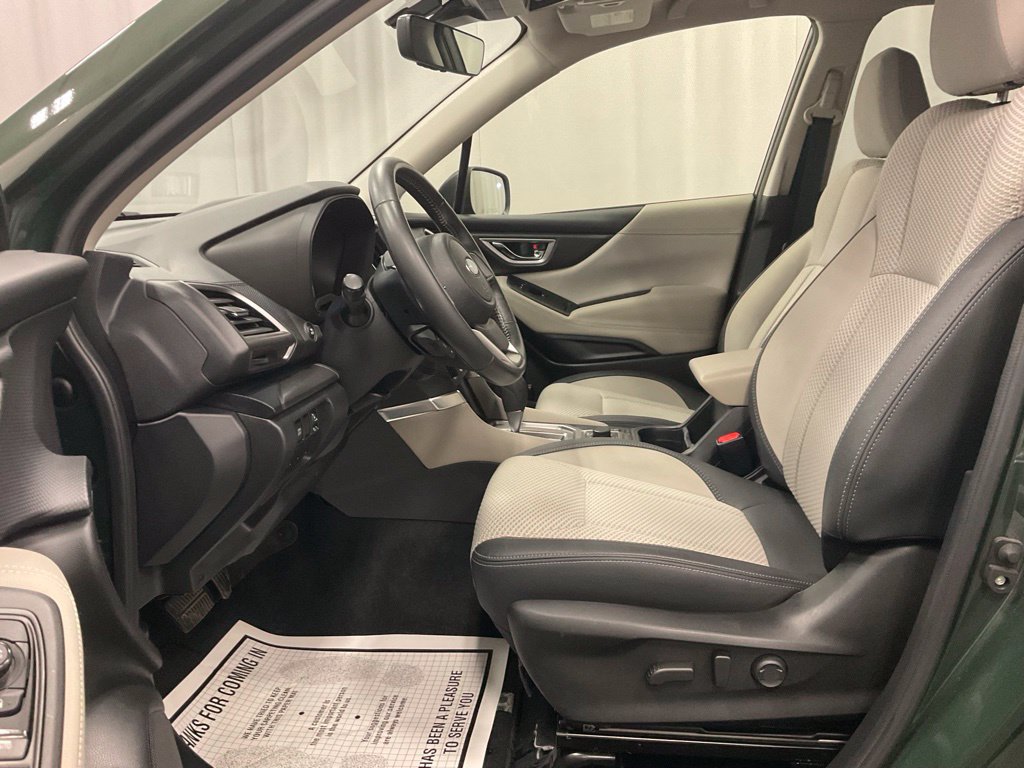 Used 2024 Subaru Forester Premium AWD/4WD image 13
