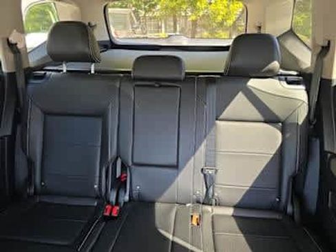 Used 2023 Volkswagen Atlas SE image 8