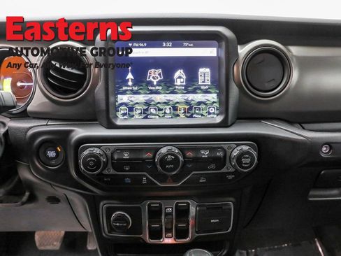 Used 2023 Jeep Wrangler Unlimited w/ 8.4" Radio Group image 12