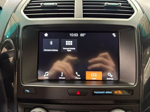 Used 2017 Ford Explorer XLT w/ Equipment Group 201A image 42