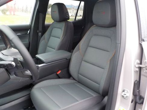 New 2026 GMC Terrain AT4 AWD/4WD image 12