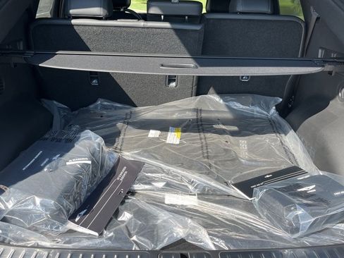 New 2024 Genesis GV60 RWD image 10