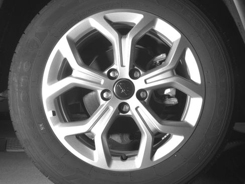 Used 2025 Jeep Compass Latitude image 15