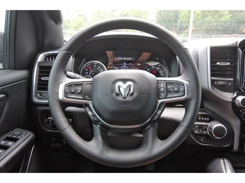 Used 2025 RAM 1500 Lone Star AWD/4WD image 16