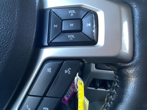 Used 2017 Ford F250 Lariat w/ Lariat Value Package image 23