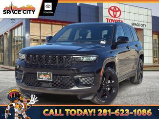 Used 2022 Jeep Grand Cherokee Altitude video 1