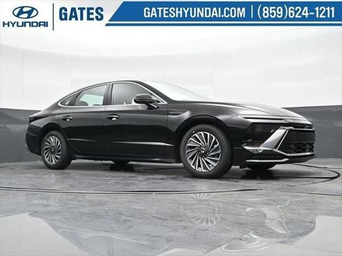 New 2025 Hyundai Sonata Limited image 84