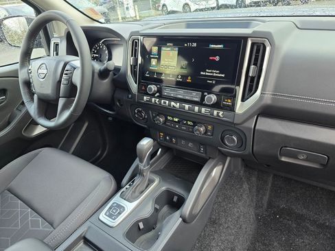 New 2026 Nissan Frontier SV w/ SV Convenience Package image 10